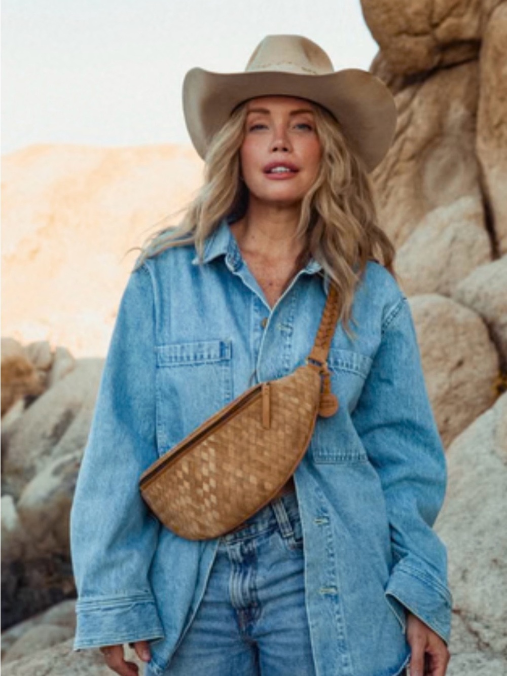 mandrn x aleksandra zee woven Atlas bag- Limited Edition